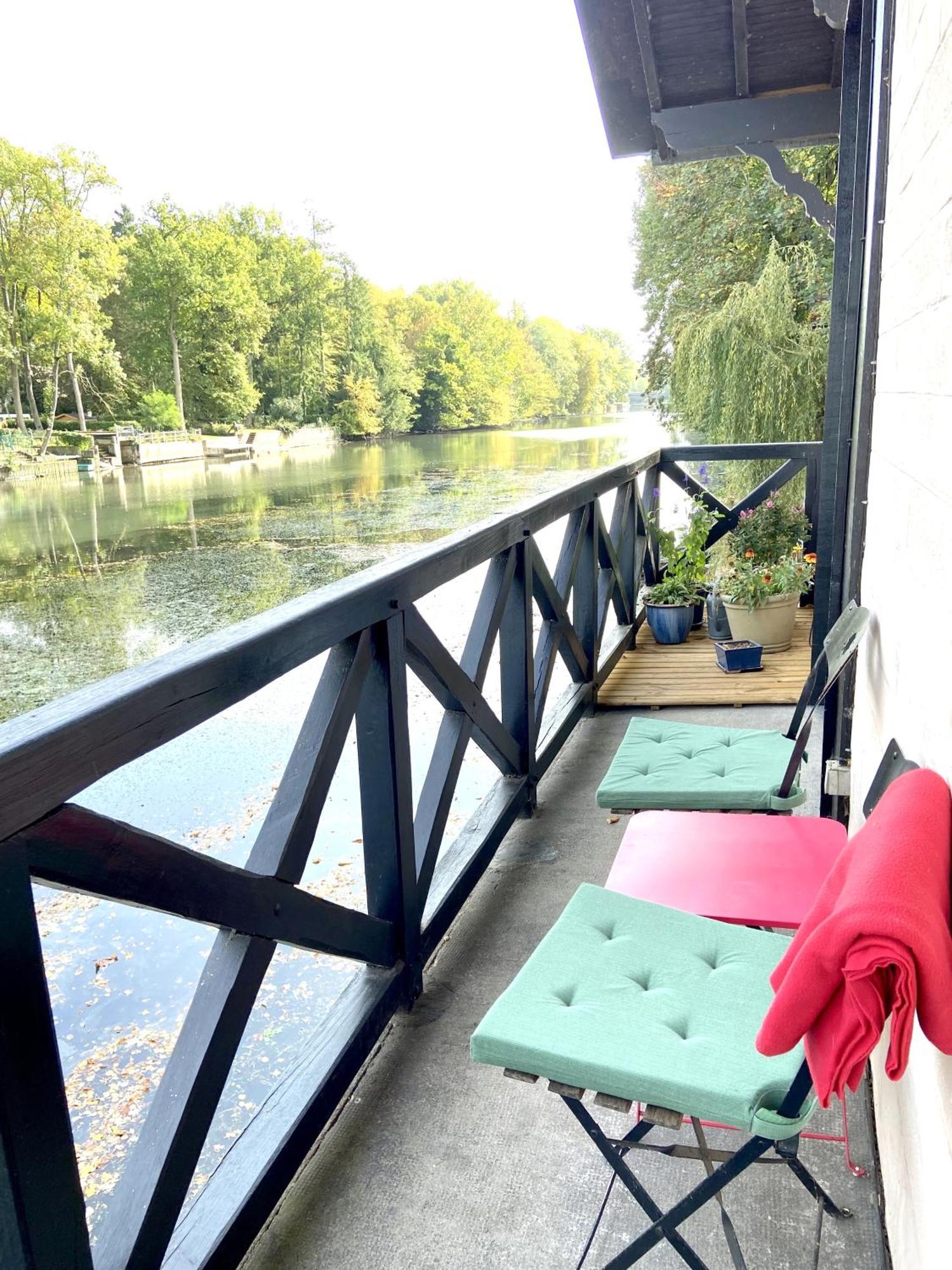 Le Chalet Bucolique Au Bord De L'Eau Olivet  Exterior foto