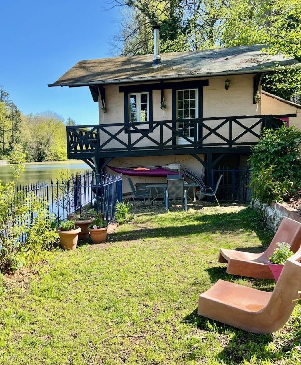 Le Chalet Bucolique Au Bord De L'Eau Olivet  Exterior foto